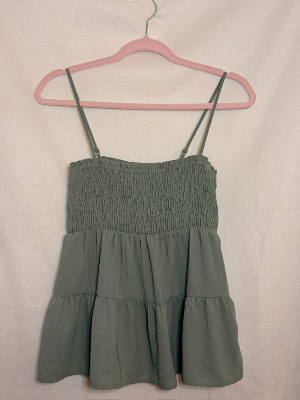 Anthropologie Paper Crane Tank Top Green Smocked Bust Tiered Spaghetti Strap S
